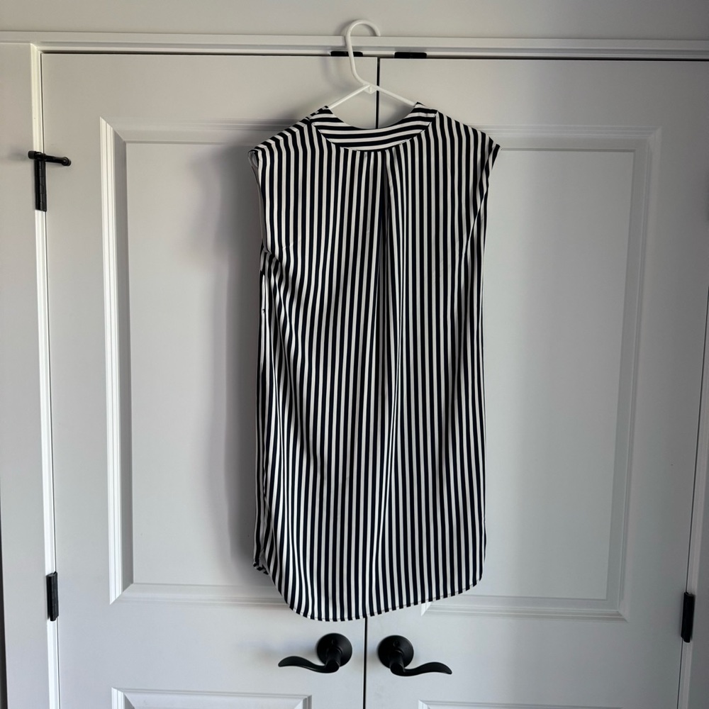 🤩 H&M Stripe Dress Size 0 - Picture 4 of 7
